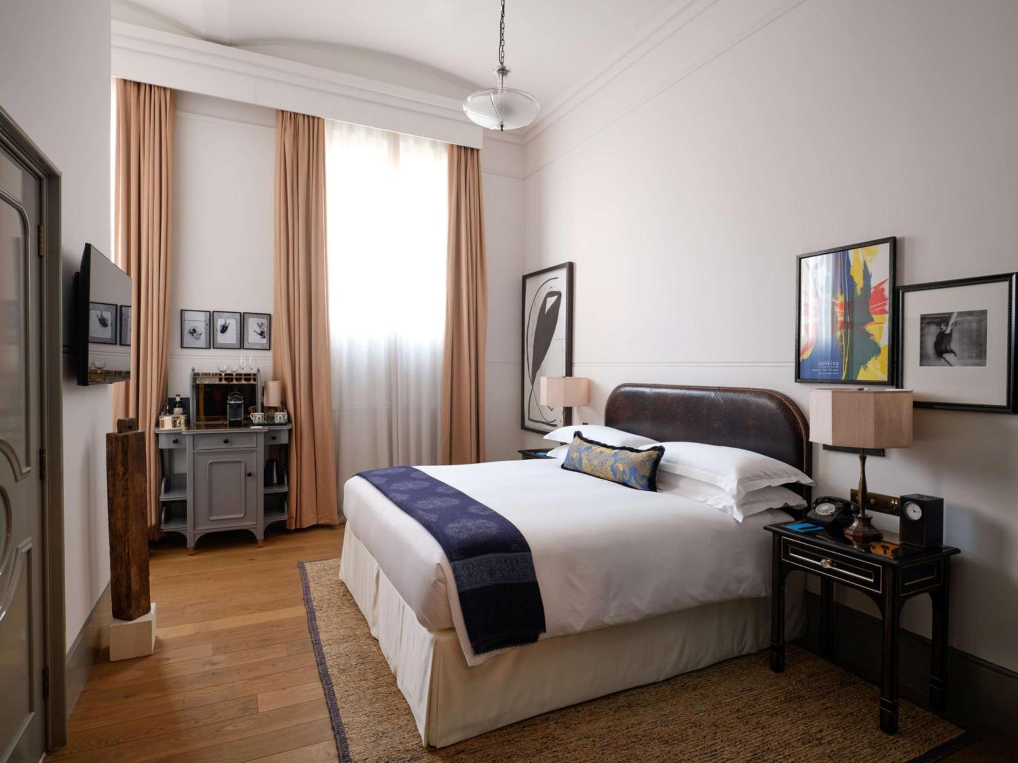 Nomad London Hotel Exterior foto A bedroom at the hotel